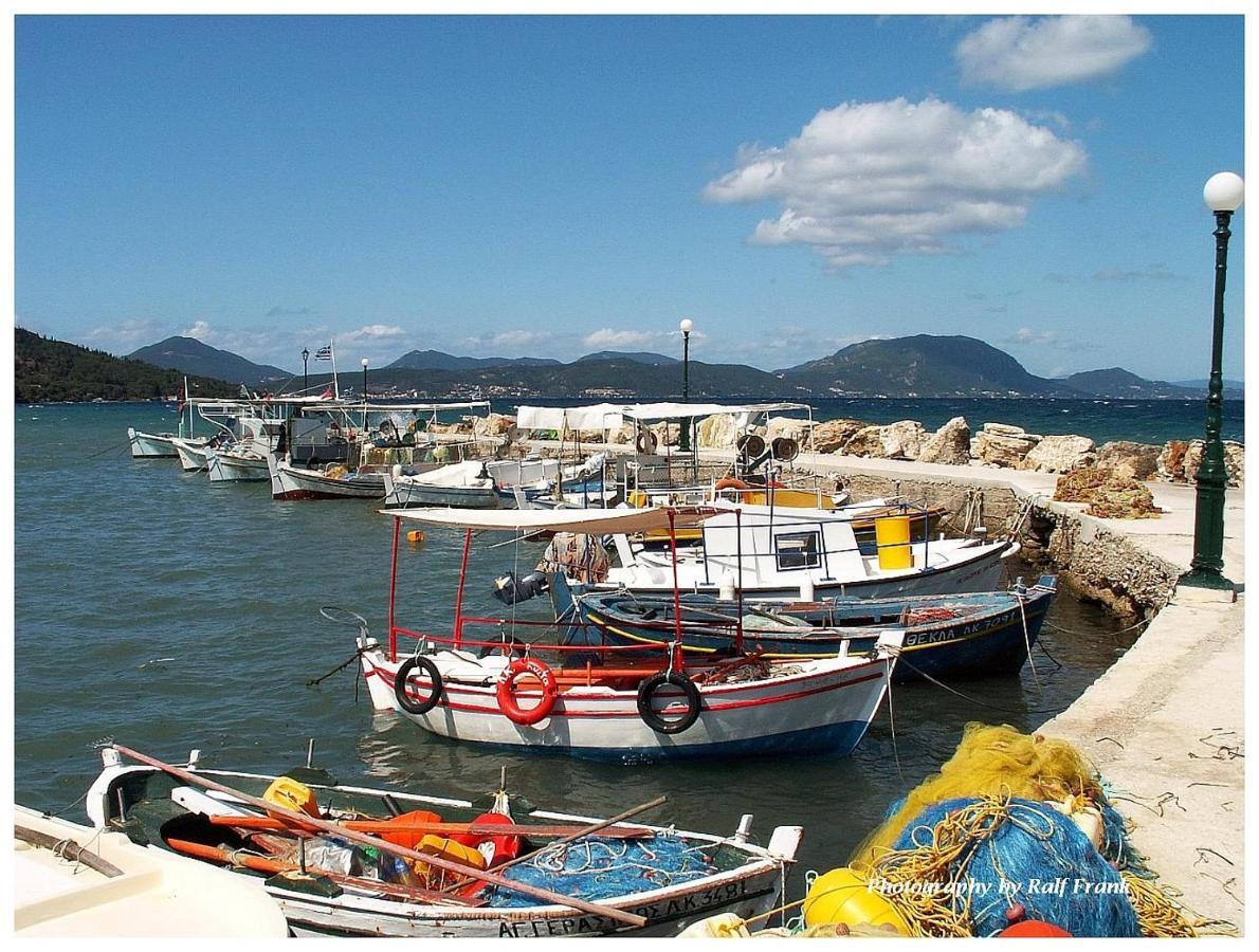 Traditional Fishing Village Apartments Mpoukaris Exterior foto